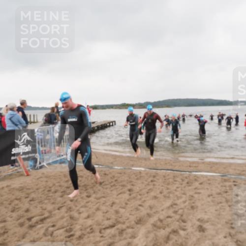23.06.2024 - Viking Triathlon MichiJ http://msf.ph/oto/6347040 23.06.2024 10:46:17 Schwimmen 44, 208, 249, 341, 428, 514, 606, 645, 646 meine-sportfotos.de