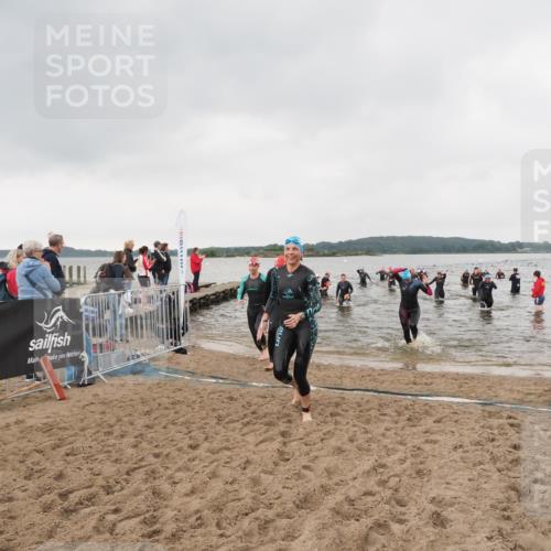 23.06.2024 - Viking Triathlon MichiJ http://msf.ph/oto/6347047 23.06.2024 10:46:21 Schwimmen 46, 208, 249, 428, 606, 645, 646 meine-sportfotos.de