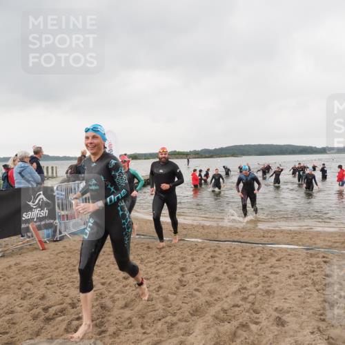 23.06.2024 - Viking Triathlon MichiJ http://msf.ph/oto/6347048 23.06.2024 10:46:22 Schwimmen 46, 181, 208, 249, 428, 606, 645, 646 meine-sportfotos.de