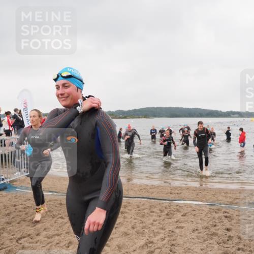 23.06.2024 - Viking Triathlon MichiJ http://msf.ph/oto/6347079 23.06.2024 10:46:33 Schwimmen 46, 130, 181, 199, 264, 365, 398, 442, 631, 636 meine-sportfotos.de