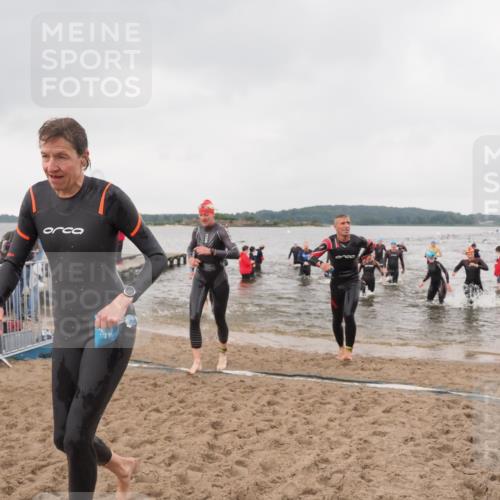 23.06.2024 - Viking Triathlon MichiJ http://msf.ph/oto/6347102 23.06.2024 10:46:37 Schwimmen 130, 141, 181, 199, 264, 365, 398, 439, 442, 467, 631, 636 meine-sportfotos.de