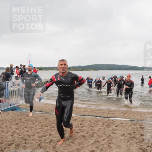 23.06.2024 - Viking Triathlon MichiJ http://msf.ph/oto/6347117 23.06.2024 10:46:39 Schwimmen 130, 141, 199, 264, 365, 398, 439, 442, 467, 631, 636 meine-sportfotos.de