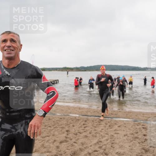 23.06.2024 - Viking Triathlon MichiJ http://msf.ph/oto/6347124 23.06.2024 10:46:40 Schwimmen 74, 130, 141, 199, 264, 365, 398, 439, 442, 467, 631 meine-sportfotos.de