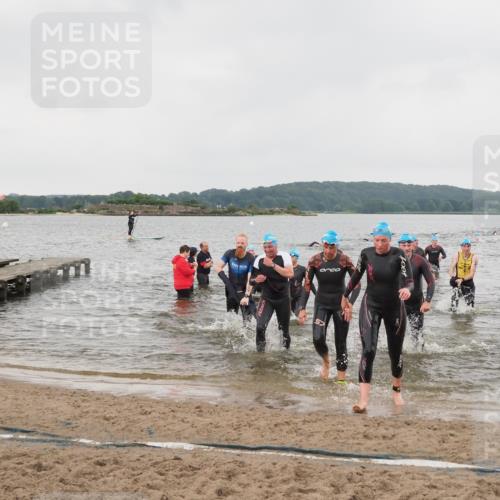 23.06.2024 - Viking Triathlon MichiJ http://msf.ph/oto/6347132 23.06.2024 10:46:42 Schwimmen 74, 130, 141, 169, 264, 365, 439, 442, 448, 467, 631 meine-sportfotos.de