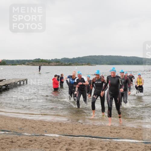 23.06.2024 - Viking Triathlon MichiJ http://msf.ph/oto/6347134 23.06.2024 10:46:43 Schwimmen 74, 130, 141, 169, 264, 365, 439, 442, 448, 459, 467 meine-sportfotos.de