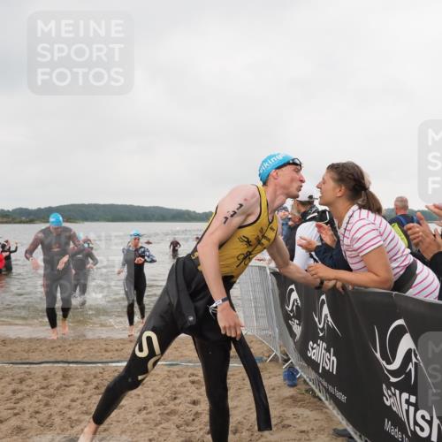 23.06.2024 - Viking Triathlon MichiJ http://msf.ph/oto/6347201 23.06.2024 10:46:53 Schwimmen 74, 80, 169, 448, 459 meine-sportfotos.de