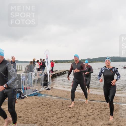 23.06.2024 - Viking Triathlon MichiJ http://msf.ph/oto/6347210 23.06.2024 10:46:55 Schwimmen 74, 80, 169, 325, 448, 459 meine-sportfotos.de