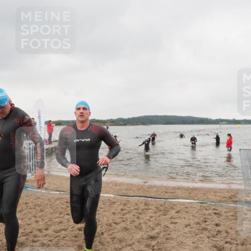 23.06.2024 - Viking Triathlon MichiJ http://msf.ph/oto/6347220 23.06.2024 10:46:57 Schwimmen 80, 169, 281, 325, 459 meine-sportfotos.de