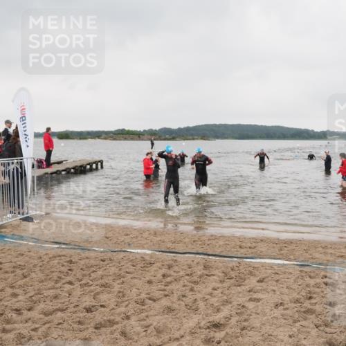 23.06.2024 - Viking Triathlon MichiJ http://msf.ph/oto/6347243 23.06.2024 10:47:06 Schwimmen 80, 281, 325 meine-sportfotos.de