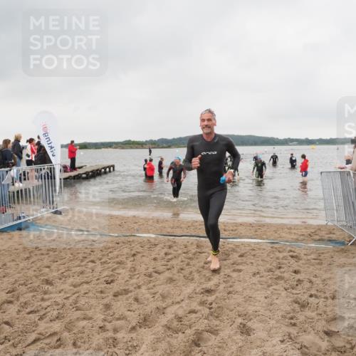 23.06.2024 - Viking Triathlon MichiJ http://msf.ph/oto/6347372 23.06.2024 10:47:36 Schwimmen 19, 132, 423, 436, 547 meine-sportfotos.de