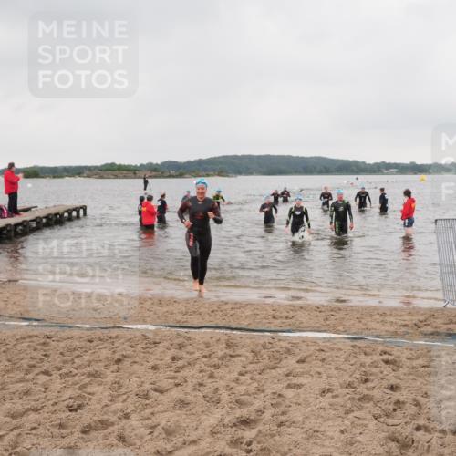 23.06.2024 - Viking Triathlon MichiJ http://msf.ph/oto/6347383 23.06.2024 10:47:38 Schwimmen 19, 132, 357, 423, 547 meine-sportfotos.de