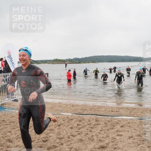 23.06.2024 - Viking Triathlon MichiJ http://msf.ph/oto/6347395 23.06.2024 10:47:40 Schwimmen 19, 57, 132, 357, 423, 547 meine-sportfotos.de