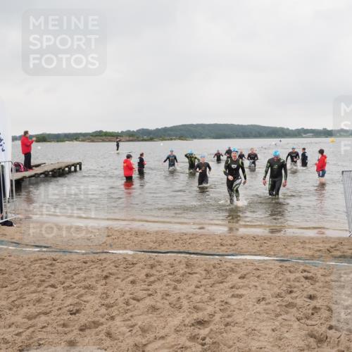 23.06.2024 - Viking Triathlon MichiJ http://msf.ph/oto/6347398 23.06.2024 10:47:41 Schwimmen 19, 57, 132, 357, 370, 423 meine-sportfotos.de