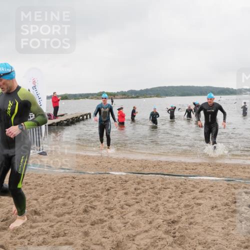 23.06.2024 - Viking Triathlon MichiJ http://msf.ph/oto/6347482 23.06.2024 10:47:53 Schwimmen 55, 57, 258, 309, 357, 370, 611 meine-sportfotos.de