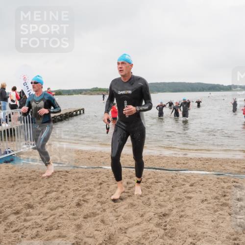 23.06.2024 - Viking Triathlon MichiJ http://msf.ph/oto/6347499 23.06.2024 10:47:55 Schwimmen 55, 188, 258, 309, 370, 611 meine-sportfotos.de