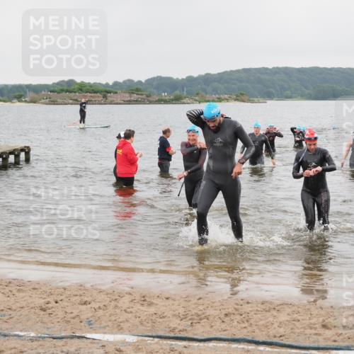 23.06.2024 - Viking Triathlon MichiJ http://msf.ph/oto/6347533 23.06.2024 10:48:02 Schwimmen 55, 188, 309, 339, 611 meine-sportfotos.de