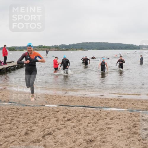 23.06.2024 - Viking Triathlon MichiJ http://msf.ph/oto/6347569 23.06.2024 10:48:08 Schwimmen 41, 157, 188, 339, 478, 611 meine-sportfotos.de