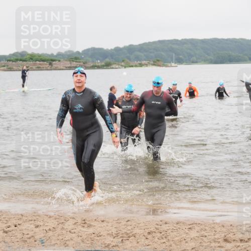 23.06.2024 - Viking Triathlon MichiJ http://msf.ph/oto/6347683 23.06.2024 10:48:37 Schwimmen 21, 59, 70, 155, 422, 441 meine-sportfotos.de