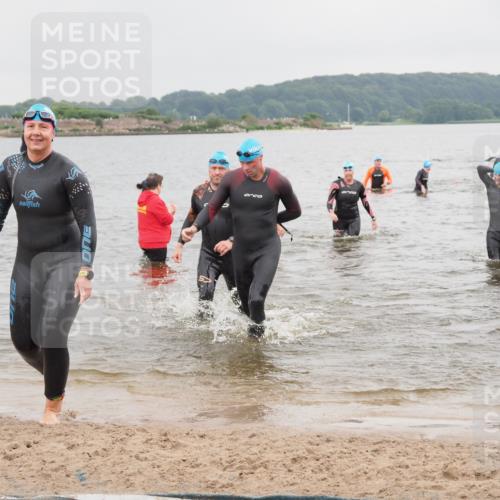 23.06.2024 - Viking Triathlon MichiJ http://msf.ph/oto/6347692 23.06.2024 10:48:38 Schwimmen 21, 59, 70, 155, 422, 441 meine-sportfotos.de