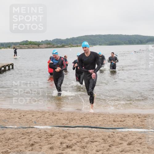 23.06.2024 - Viking Triathlon MichiJ http://msf.ph/oto/6347730 23.06.2024 10:48:45 Schwimmen 59, 139, 155, 248, 441 meine-sportfotos.de
