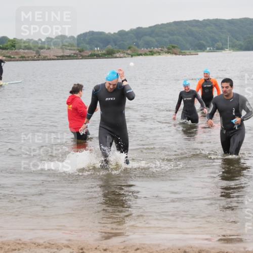 23.06.2024 - Viking Triathlon MichiJ http://msf.ph/oto/6347767 23.06.2024 10:48:51 Schwimmen 139, 155, 248, 447 meine-sportfotos.de