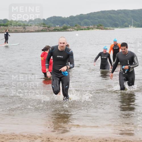 23.06.2024 - Viking Triathlon MichiJ http://msf.ph/oto/6347773 23.06.2024 10:48:52 Schwimmen 139, 155, 248, 447 meine-sportfotos.de