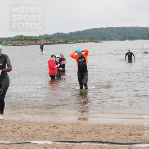 23.06.2024 - Viking Triathlon MichiJ http://msf.ph/oto/6347841 23.06.2024 10:49:02 Schwimmen 373, 447, 637 meine-sportfotos.de