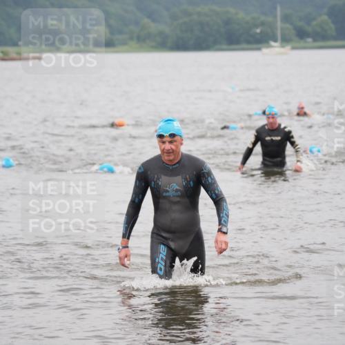 23.06.2024 - Viking Triathlon MichiJ http://msf.ph/oto/6347852 23.06.2024 10:49:13 Schwimmen 179 meine-sportfotos.de