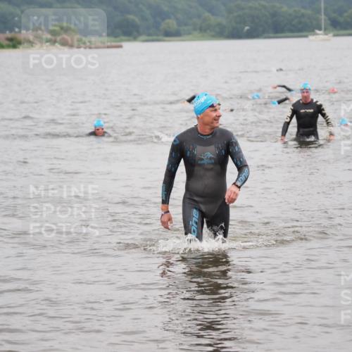23.06.2024 - Viking Triathlon MichiJ http://msf.ph/oto/6347860 23.06.2024 10:49:15 Schwimmen 179 meine-sportfotos.de