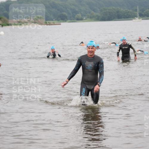 23.06.2024 - Viking Triathlon MichiJ http://msf.ph/oto/6347865 23.06.2024 10:49:15 Schwimmen 179 meine-sportfotos.de