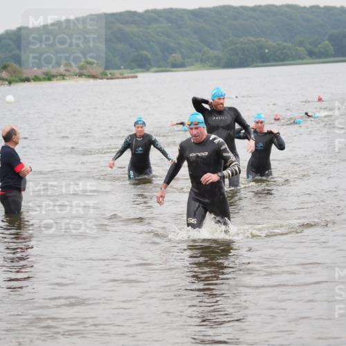 23.06.2024 - Viking Triathlon MichiJ http://msf.ph/oto/6347917 23.06.2024 10:49:29 Schwimmen 112 meine-sportfotos.de