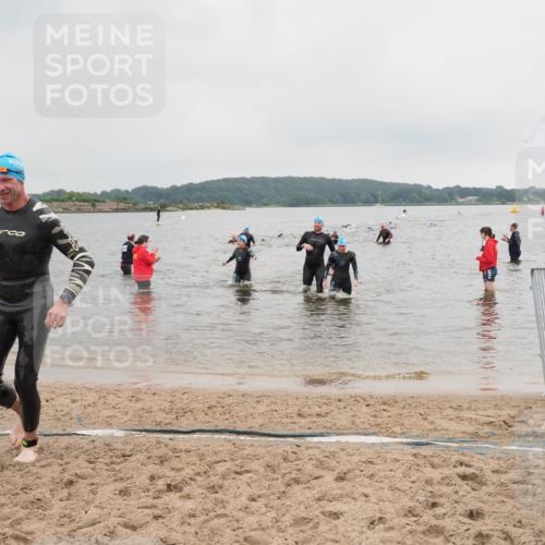 23.06.2024 - Viking Triathlon MichiJ http://msf.ph/oto/6347957 23.06.2024 10:49:37 Schwimmen 64, 112, 236, 388 meine-sportfotos.de