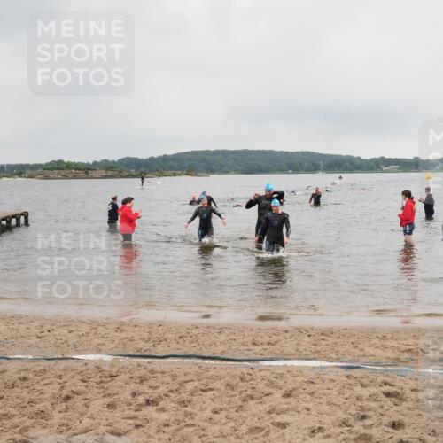 23.06.2024 - Viking Triathlon MichiJ http://msf.ph/oto/6347965 23.06.2024 10:49:38 Schwimmen 64, 112, 236, 388 meine-sportfotos.de
