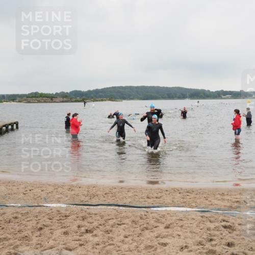 23.06.2024 - Viking Triathlon MichiJ http://msf.ph/oto/6347970 23.06.2024 10:49:39 Schwimmen 64, 236, 388 meine-sportfotos.de