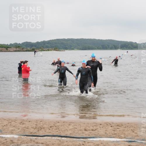 23.06.2024 - Viking Triathlon MichiJ http://msf.ph/oto/6347977 23.06.2024 10:49:40 Schwimmen 64, 176, 236, 388 meine-sportfotos.de