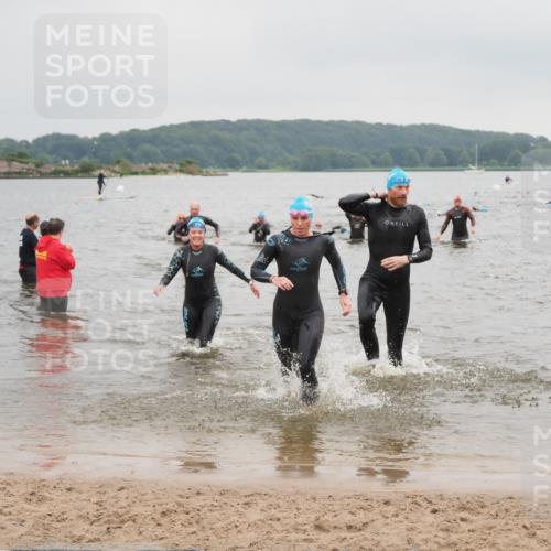 23.06.2024 - Viking Triathlon MichiJ http://msf.ph/oto/6347983 23.06.2024 10:49:41 Schwimmen 64, 176, 236, 388 meine-sportfotos.de