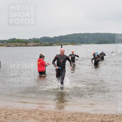23.06.2024 - Viking Triathlon MichiJ http://msf.ph/oto/6348004 23.06.2024 10:49:50 Schwimmen 81, 176, 622 meine-sportfotos.de