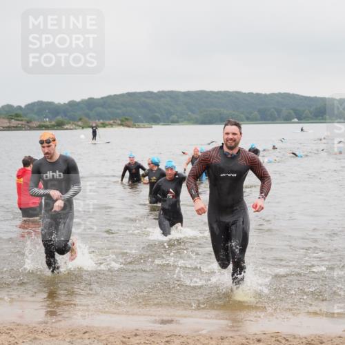 23.06.2024 - Viking Triathlon MichiJ http://msf.ph/oto/6348048 23.06.2024 10:49:59 Schwimmen 81, 119, 366, 622 meine-sportfotos.de