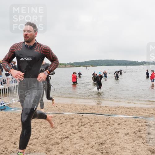 23.06.2024 - Viking Triathlon MichiJ http://msf.ph/oto/6348065 23.06.2024 10:50:01 Schwimmen 81, 119, 366, 622 meine-sportfotos.de