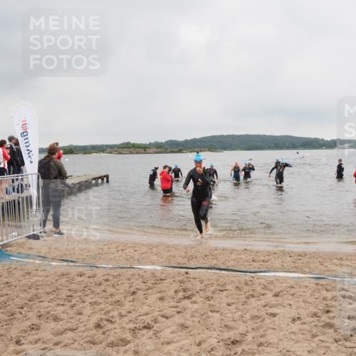23.06.2024 - Viking Triathlon MichiJ http://msf.ph/oto/6348073 23.06.2024 10:50:03 Schwimmen 81, 119, 366 meine-sportfotos.de
