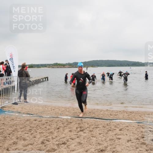 23.06.2024 - Viking Triathlon MichiJ http://msf.ph/oto/6348086 23.06.2024 10:50:04 Schwimmen 119, 366, 379 meine-sportfotos.de