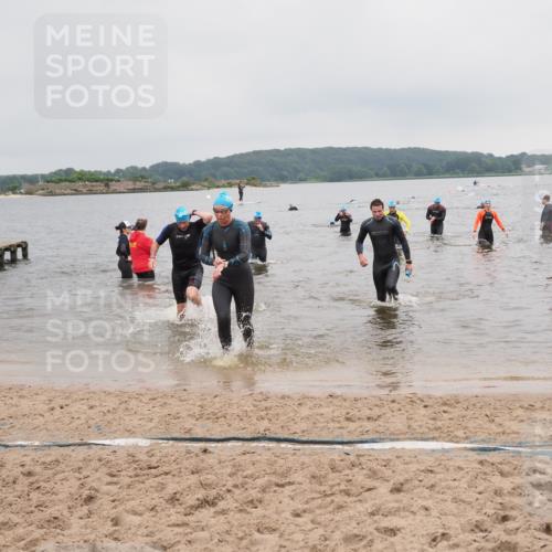 23.06.2024 - Viking Triathlon MichiJ http://msf.ph/oto/6348264 23.06.2024 10:50:31 Schwimmen 272, 452, 526, 538 meine-sportfotos.de
