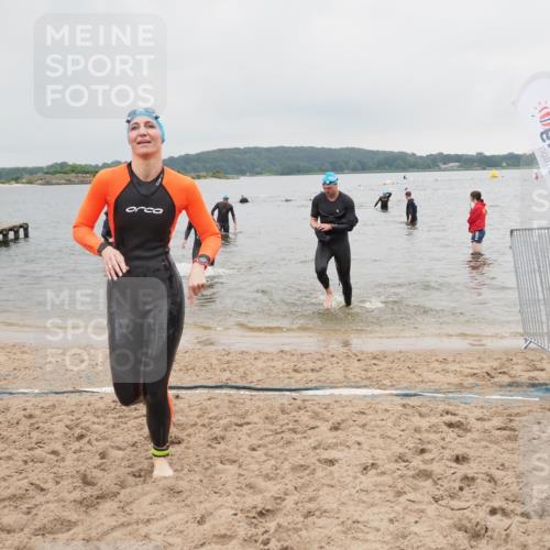 23.06.2024 - Viking Triathlon MichiJ http://msf.ph/oto/6348387 23.06.2024 10:50:47 Schwimmen 47, 113, 406, 414, 612 meine-sportfotos.de