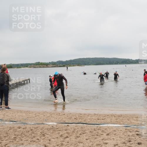 23.06.2024 - Viking Triathlon MichiJ http://msf.ph/oto/6348421 23.06.2024 10:51:01 Schwimmen 45, 635 meine-sportfotos.de