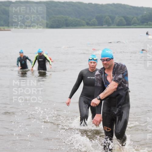 23.06.2024 - Viking Triathlon MichiJ http://msf.ph/oto/6348471 23.06.2024 10:51:13 Schwimmen 290, 315 meine-sportfotos.de