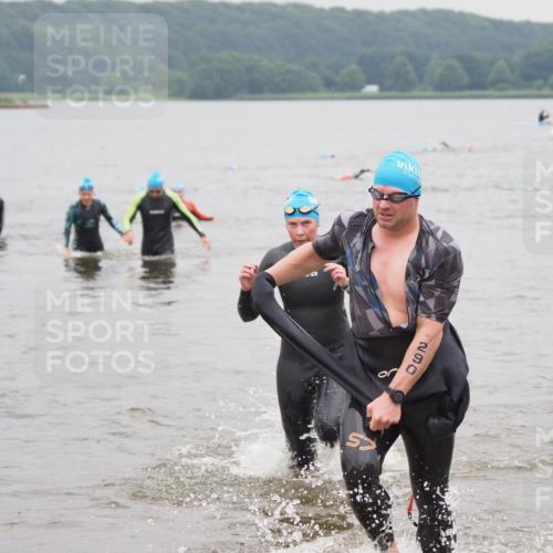 23.06.2024 - Viking Triathlon MichiJ http://msf.ph/oto/6348473 23.06.2024 10:51:14 Schwimmen 290, 315 meine-sportfotos.de