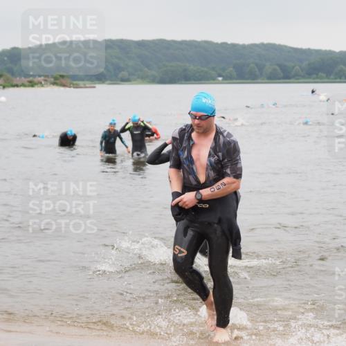 23.06.2024 - Viking Triathlon MichiJ http://msf.ph/oto/6348480 23.06.2024 10:51:14 Schwimmen 290, 315 meine-sportfotos.de