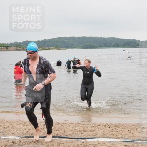 23.06.2024 - Viking Triathlon MichiJ http://msf.ph/oto/6348491 23.06.2024 10:51:16 Schwimmen 290, 315 meine-sportfotos.de