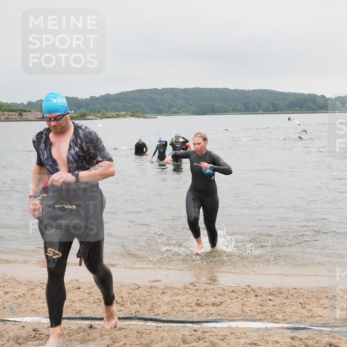 23.06.2024 - Viking Triathlon MichiJ http://msf.ph/oto/6348493 23.06.2024 10:51:16 Schwimmen 290, 315 meine-sportfotos.de