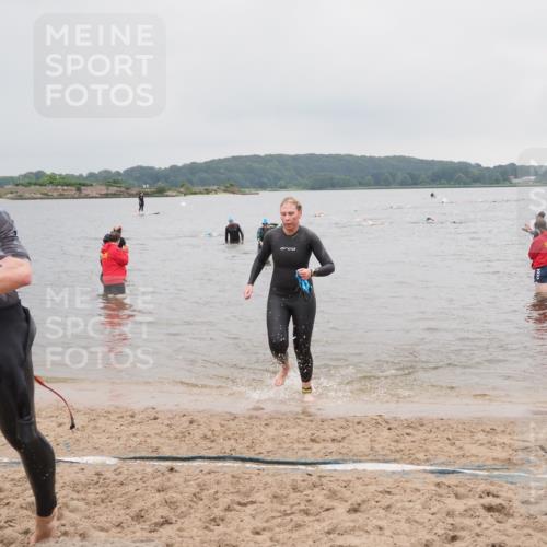 23.06.2024 - Viking Triathlon MichiJ http://msf.ph/oto/6348496 23.06.2024 10:51:17 Schwimmen 290, 315 meine-sportfotos.de
